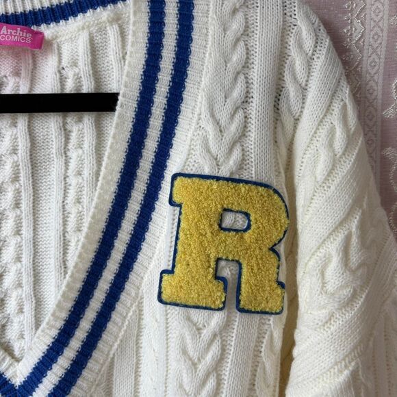 Dolls Kill Women's Cream and Blue Archies Comics Cable Knit Sweater - Picture 2 of 5